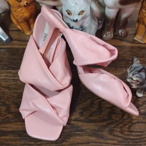 ZARA Petal Pink Padded Double Strap Kitten Heels sz.40/9 - Picture 2 of 7
